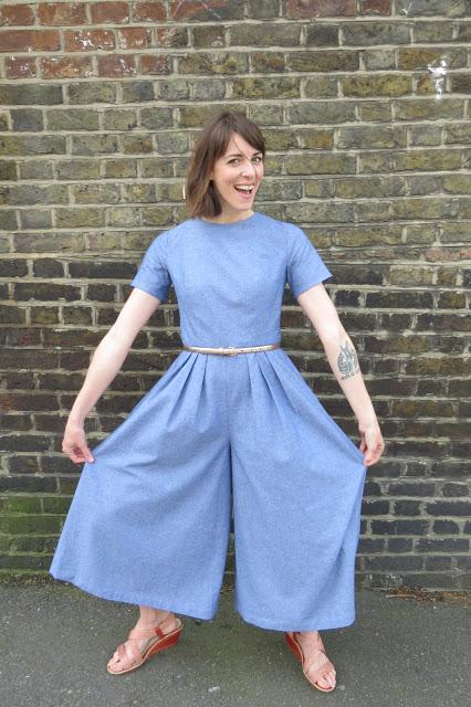 Getting my jumpsuit on again Vogue 9075 Getting my jumpsuit on again Vogue 9075
