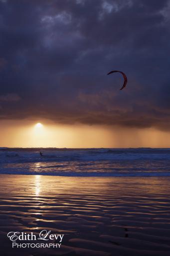 Israel, Tel Aviv, kite boarding, kite boarder, sunset, beach, ride, sea, Mediterranean, Banana Beach