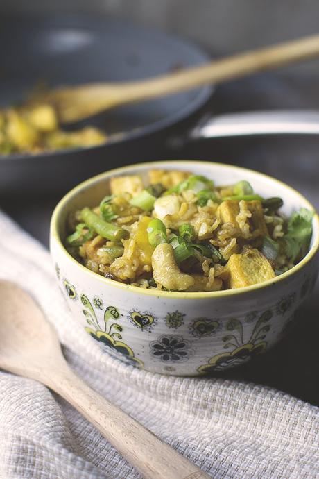 Thai Pineapple Fried Rice Khao Pad Sapparot