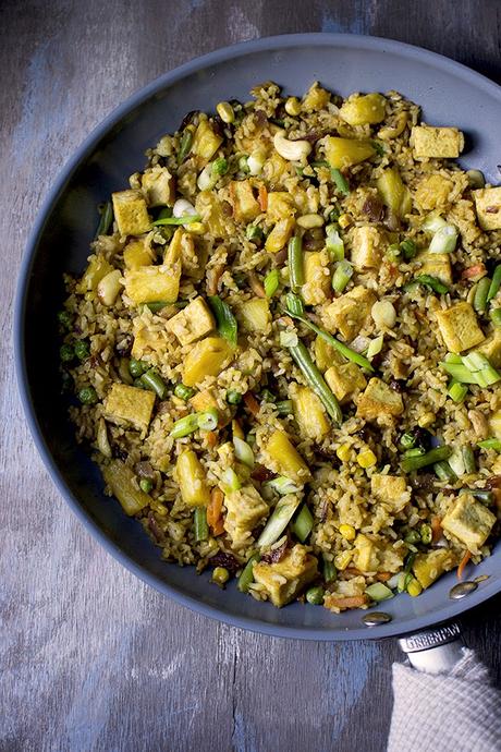 Thai Pineapple Fried Rice Khao Pad Sapparot