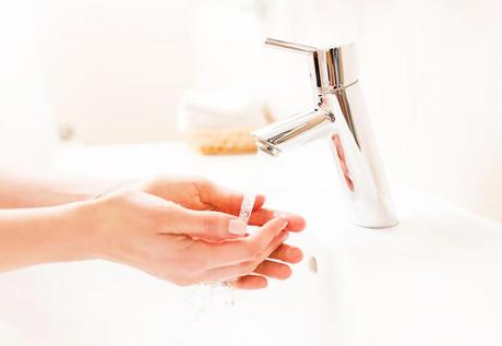 Wash Your Hands for Whitehead Removal and Prevention