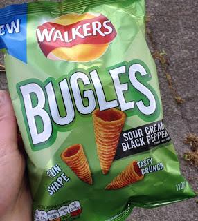 walkers bugles sour cream and black pepper