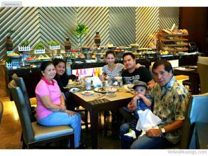 Family Picture - Family Lunch at Café Eight, Crimson Hotel