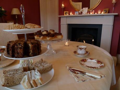 Top 10 Tips for Hosting Afternoon Tea