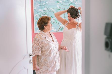 Romantic vineyard wedding bridal-hairstyling