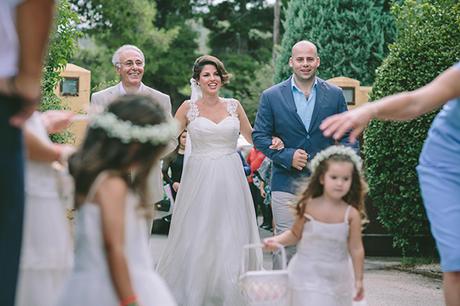 Romantic vineyard wedding vineyard-wedding-greece (3)