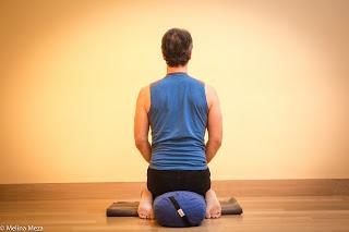 Featured Pose: Hero Pose (Virasana) Featured Pose: Hero Pose (Virasana)