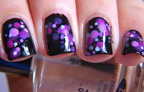 Nail Ideas: purple and pink bokeh dots!