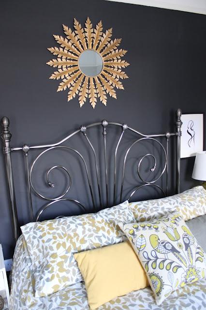 Cheap and Easy Before and After: DIY Antique Gold Starburst Mirror Cheap and Easy Before and After: DIY Antique Gold Starburst Mirror