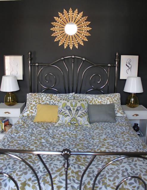 Cheap and Easy Before and After: DIY Antique Gold Starburst Mirror Cheap and Easy Before and After: DIY Antique Gold Starburst Mirror