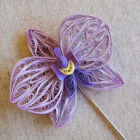 Quilled Flowers: A Garden of 35 Paper Projects - Book Giveaway P3240079