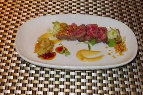 Wagu Spinalis Dish Extravaganza First Course – Wagu Spinalis Tataki, Peninsular Cocktail