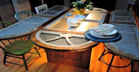 Old Windows Transformed Into a Coffee Table