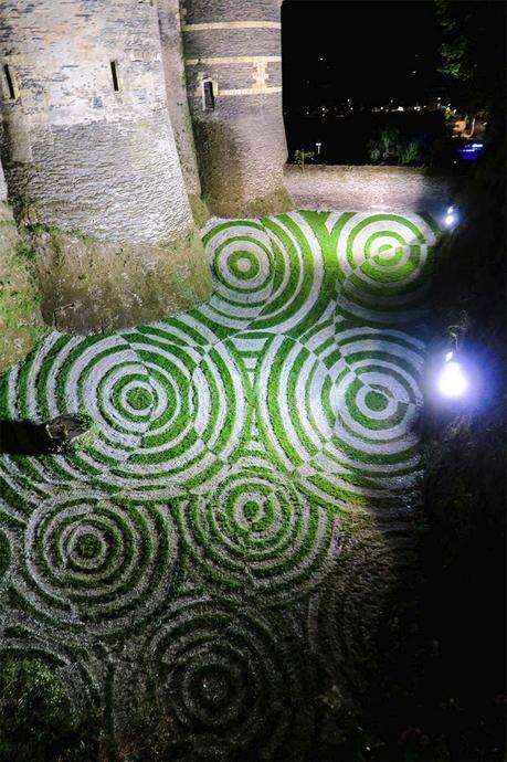 This French landscape designer creates amazing optical illusions Drops in Doubt