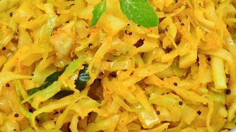 Paleo Indian Vegetarian Recipe - Gobi Ki Foogath (Spiced Cabbage)