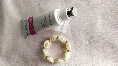How to Look Spotless in Monsoon How to Look Spotless in Monsoon