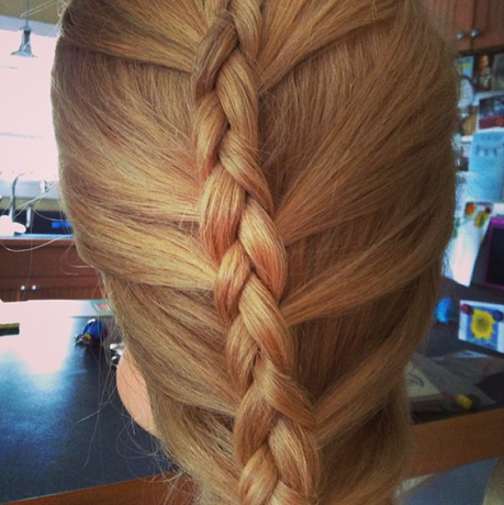 The Most Popular Students Hairstyles For Every Day - Megha Shop The Most Popular Students Hairstyles For Every Day - Megha Shop
