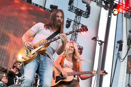 CMT Music Fest 2016: Meghan Patrick on the Main Stage!