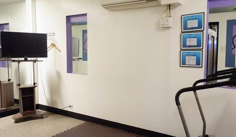 Contours LaserFit: Non-invasive fat-busting solution Contours Workout Room