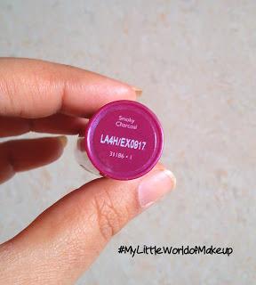 Oriflame- The One Kajal Eyeliner in Smoky Charcoal Review Oriflame- The One Kajal Eyeliner in Smoky Charcoal Review