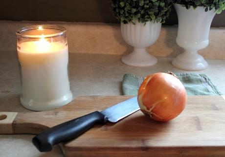 How To Chop An Onion Without Crying , 6 Tested Ways How To Chop An Onion Without Crying , 6 Tested Ways