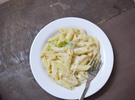 Penne Pasta in White Sauce | Easy Dinner Recipe