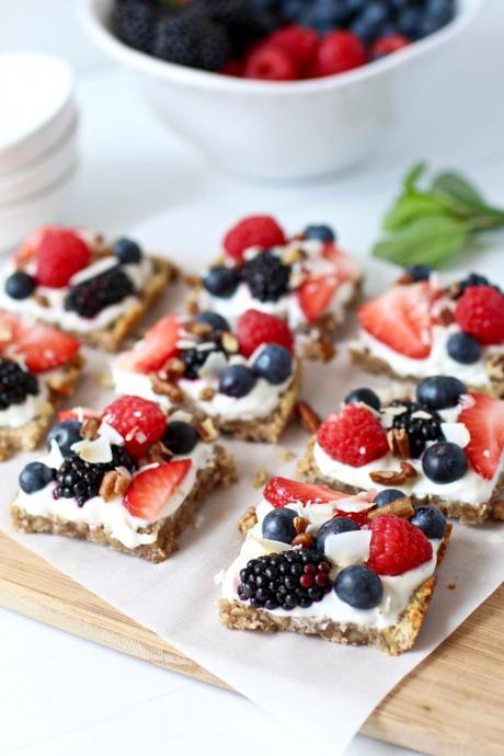 100+ Paleo Berry Recipes 100+ Paleo Berry Recipes