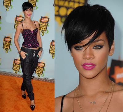 Trendy and Quirky Pictures of Rihanna’s Short Hairstyles Layered Crop Hairstyle Rihanna