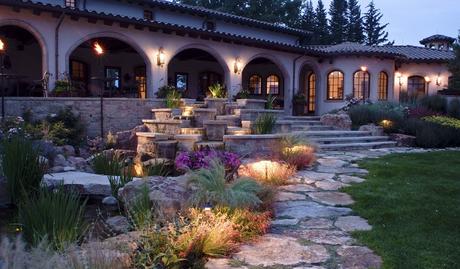 5 Outdoor Living Features To Discuss With Your Landscape Contractor