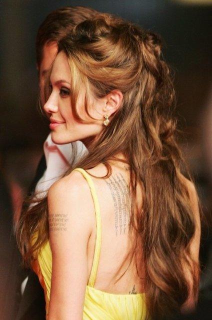 Cute, Casual and Sexy Friday Hairstyles to Look Prettier Angelina Jolie Half Up Half Down Friday Hairstyle