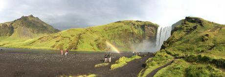 Visiting the Skógafoss waterfall is completely free.