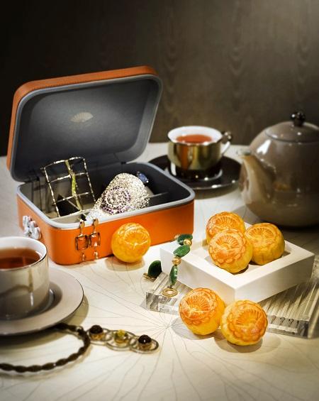 Mooncakes at The Landmark Mandarin Oriental Hong Kong Mooncakes at The Landmark Mandarin Oriental Hong Kong