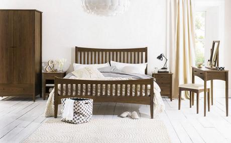 1940s Furniture: An Ode To The Victorian Era 1940s Furniture: An Ode To The Victorian Era