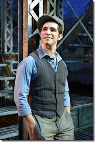 Review: Newsies (Broadway in Chicago, 2016) Review: Newsies (Broadway in Chicago, 2016)