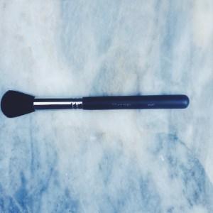 AUGUST 2016 MORPHE BRUSH CLUB REVIEW Morphe M437 – Pro Blender/Contour