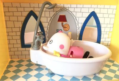 Princess Peppa is in Town - Princess Peppa's Palace & Enchanting TowerReview