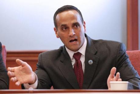 Massachusetts mayor won’t remove Black Lives Matter banner from City Hall Mayor Joseph Curtatone