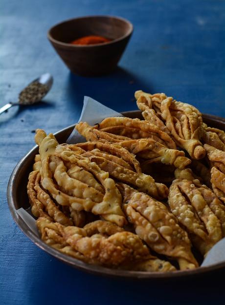 Crispy karela snack, Champakali CRISPY KARELA CHAT