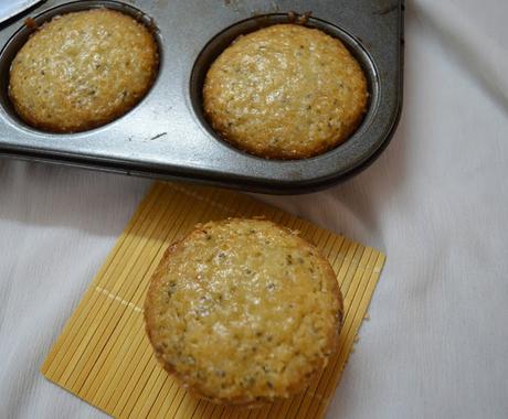 Lemon Cupcakes with Chia Seeds | Lemon Cupcakes | Eggless cupcakes