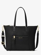 Top Tips from a Fashionista for Your First Day on the Job hand-bag