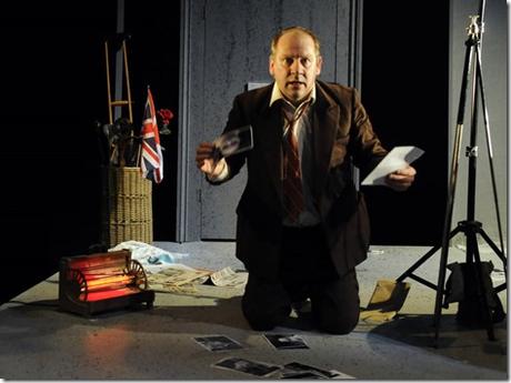 Review: Bloodshot (Solo Celebration, Greenhouse Theater) Review: Bloodshot (Solo Celebration, Greenhouse Theater)
