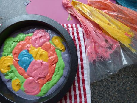How to make a tye dye raindow cake