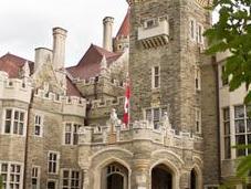 Family Casa Loma, Toronto