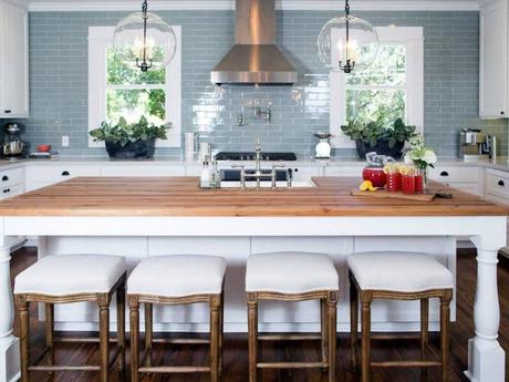 Beautiful Interiors (and great tips!) from Fixer Upper's Joanna Gaines