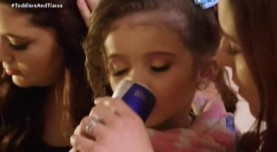 Toddlers & Tiaras: Git It Gurrrrl! That’s Right…It’s Time To Sparkle And Spray Again, Baby. They’re Baaaaaaack! rb