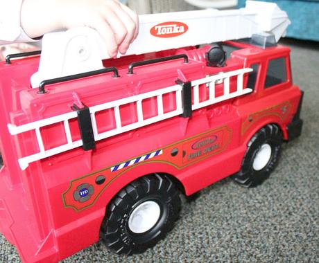 Tonka Tough Mothers: Tonka Steel Mighty Fire Truck Review