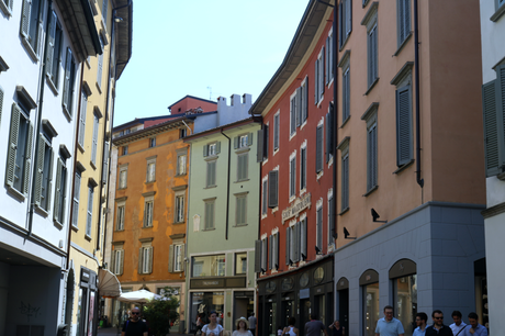 Bergamo Colourful walls.png