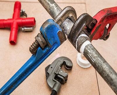 4 DIY Plumbing Fixes Every Homeowner Should Know1