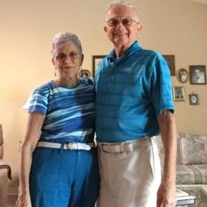 Grandparents From Washington Matching Clothes Since 52 Years