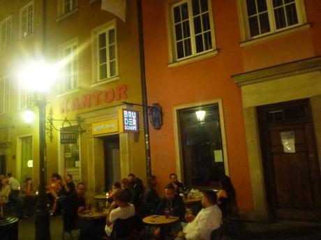 royal pub crawl krakow